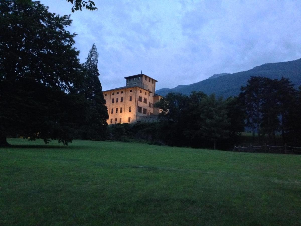 Au Coin Du Chateau Chatillon Exterior photo